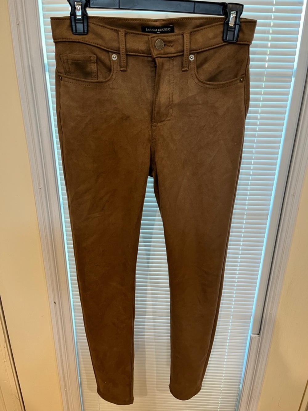Banana Republic Women’s Tan Skinny Faux-Suede